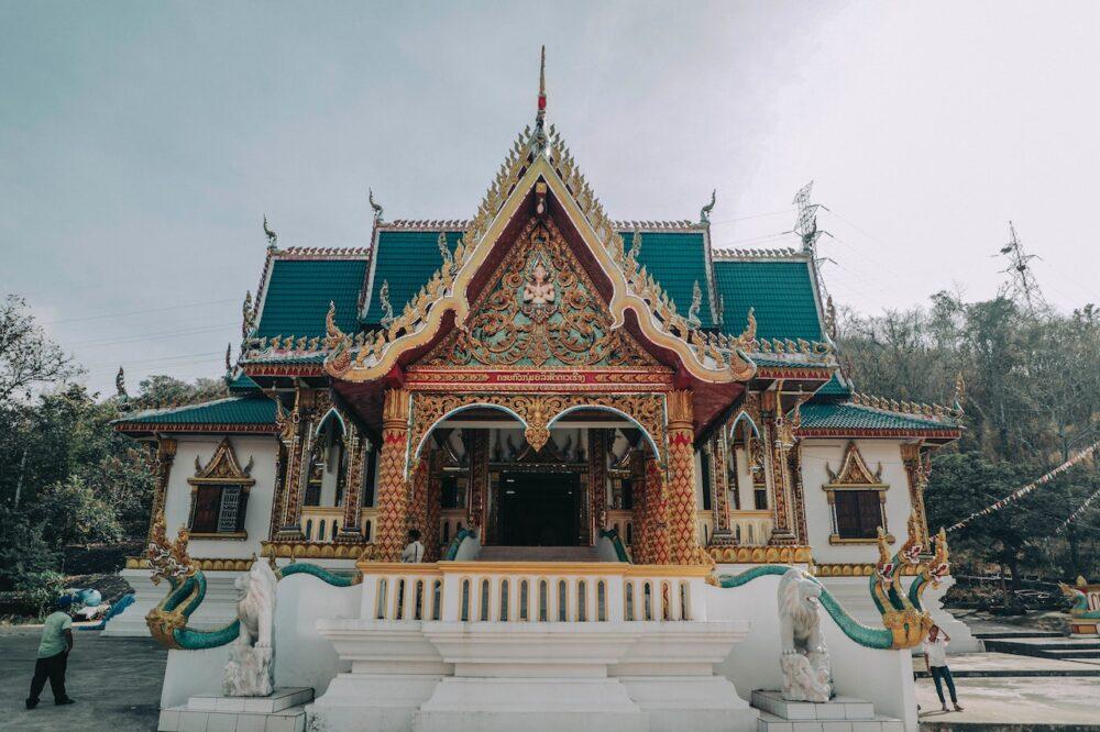 Kirim paket ke Laos