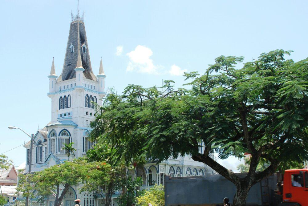 Kirim paket ke Guyana