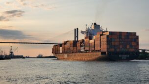 Photo Asuransi Pengiriman Internasional