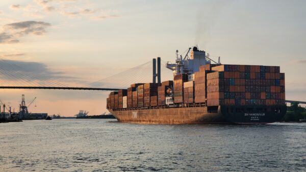 Photo Asuransi Pengiriman Internasional